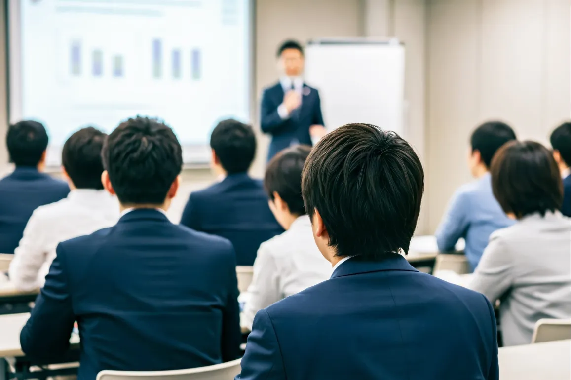 テーマにぴったりの講師を呼べる講演会のキャスティングサービス